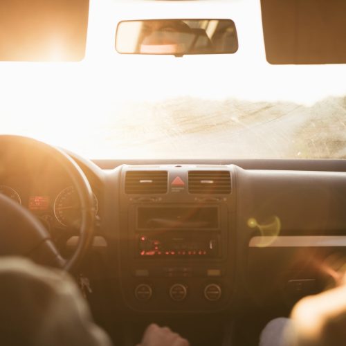 back-view-couple-going-road-trip back-view-couple-going-road-trip